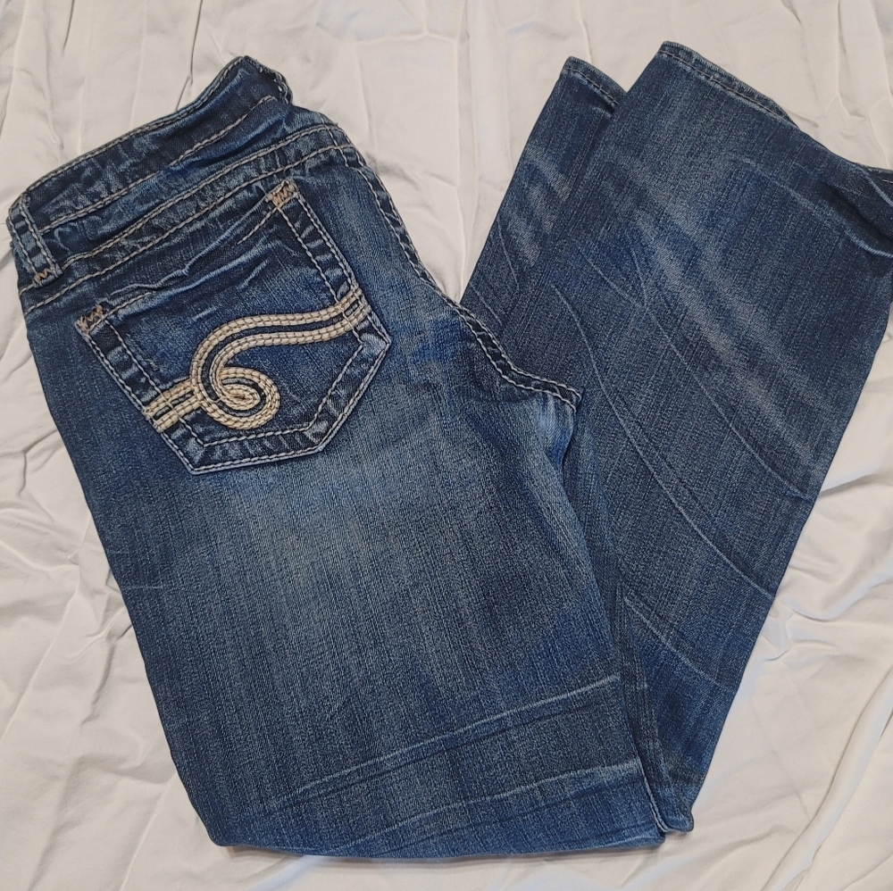 Women's See Thru Soul most wanted size 28 jeans.